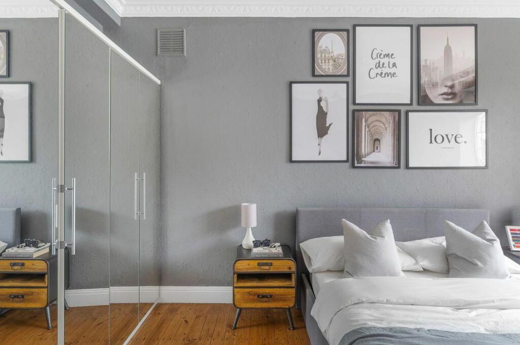 The Greenwich Devereux Residences * London