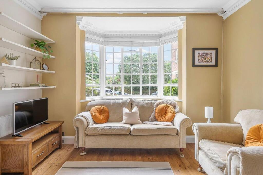 The Greenwich Devereux Residences Apartment London